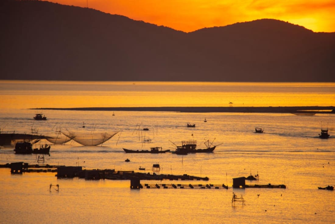 cua dai sunset